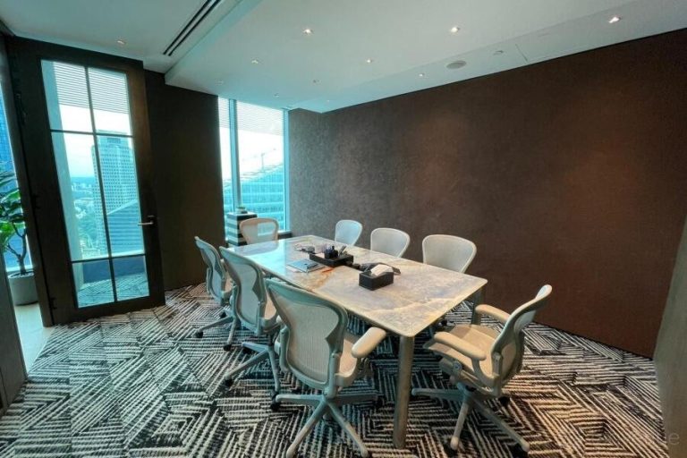 6 Raffles Quay office renovation by VR Builders – photo 1