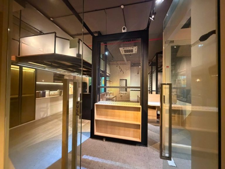 Oxley BizHub office renovation by VR Builders – photo 1