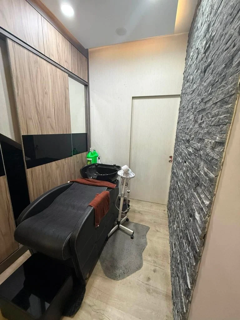 Daul39 salon renovation by VR Builders – photo 2